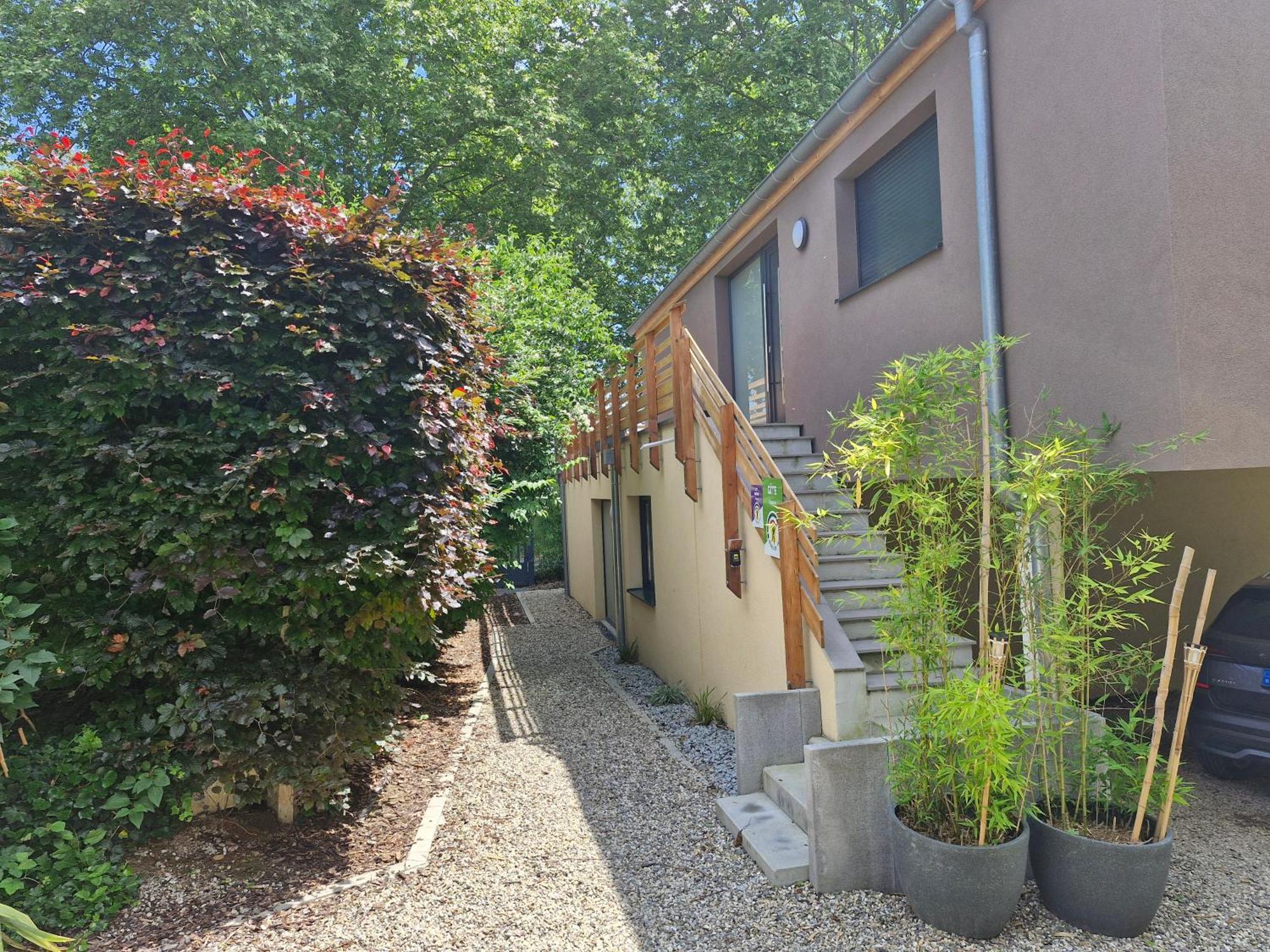Gite-Appart Com' "Des Cimes Et Jardin" Illkirch-Graffenstaden Εξωτερικό φωτογραφία